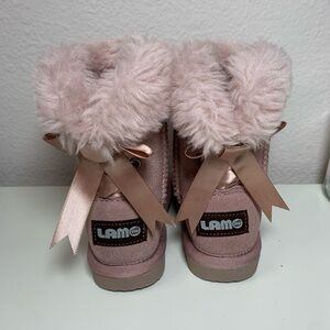 LAMO Little Girls boots, like new